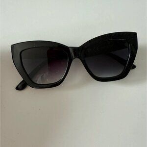 Women’s sunglasses